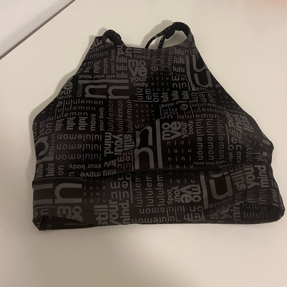 High Neck lululemon sports bra - Picture 1 of 3